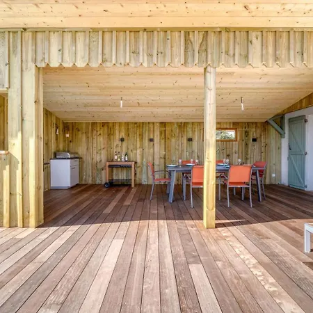 Maison L'ecume Des Pins - Piscine Et Bassin Gæstehus 4*